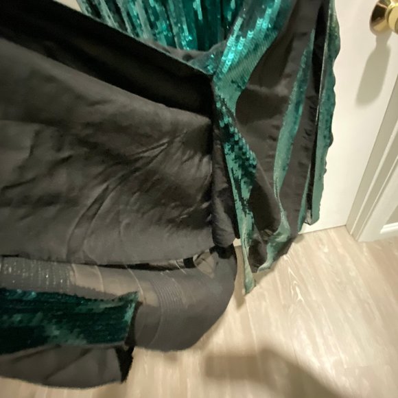 9) Karen Millen Christmas Event Whimsigoth Bling Pleated Sequin Maxi Dress 4/6 - Picture 9 of 12